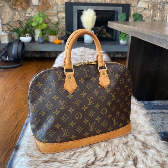LOUIS VUITTON Monogram Alma PM Handbag Satchel - Picture 3 of 15